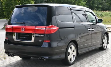 Honda Elysion Prestige SG – RR5 – Bild 3