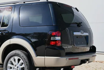 Ford Explorer V8 Eddie Bauer 4WD | Schwarz – Bild 8