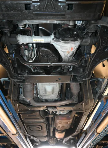 Ford Explorer V8 Eddie Bauer 4WD | Schwarz – Bild 26