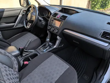 Subaru Forester 2.0XT Platinum Lineartronic – Bild 5