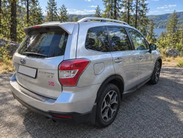 Subaru Forester 2.0XT Platinum Lineartronic – Bild 3
