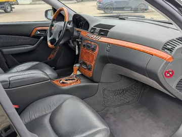Mercedes-Benz S 500 L (W220) – Bild 6