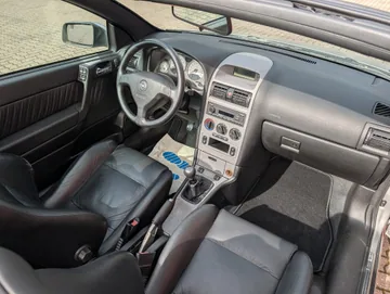 Opel Astra Cabriolet 2.2 16V – Bertone – Bild 10